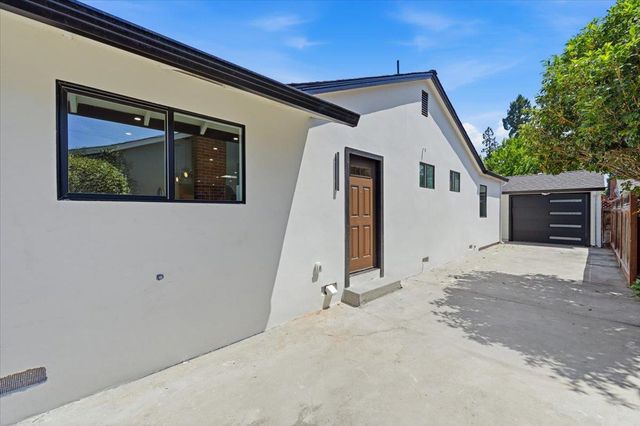 971 Madeline Lane, Santa Clara, CA 95050