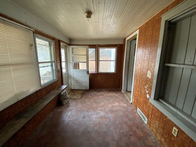 306 River Lane, Loves Park, IL 61111