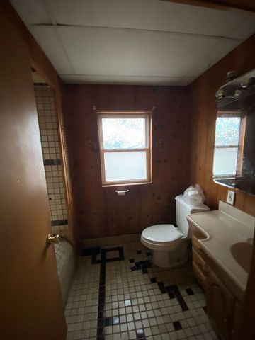 306 River Lane, Loves Park, IL 61111