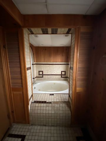 306 River Lane, Loves Park, IL 61111