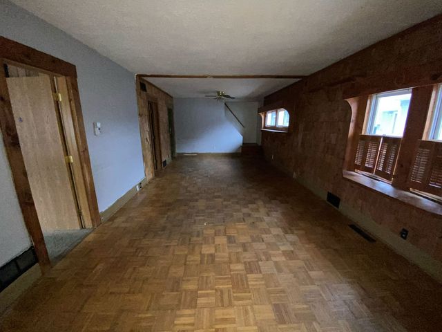 306 River Lane, Loves Park, IL 61111