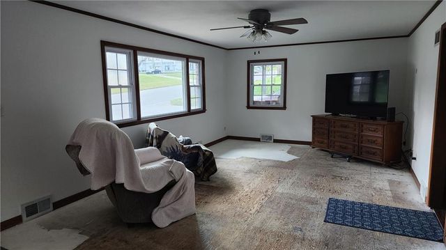 2102 Franklin Avenue, Lexington, MO 64067