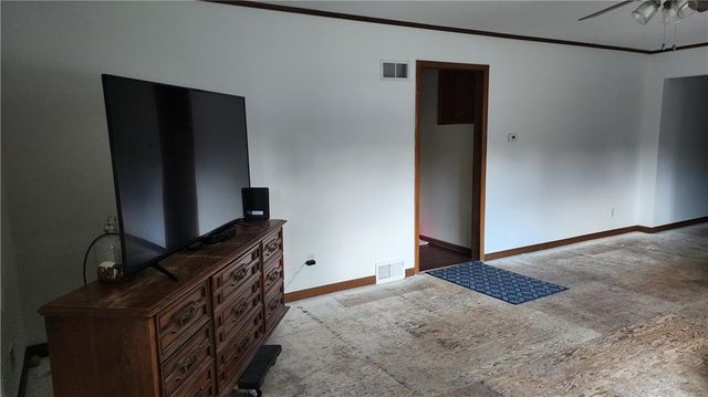 2102 Franklin Avenue, Lexington, MO 64067