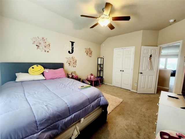 14718 Julie Meadows Lane, Humble, TX 77396