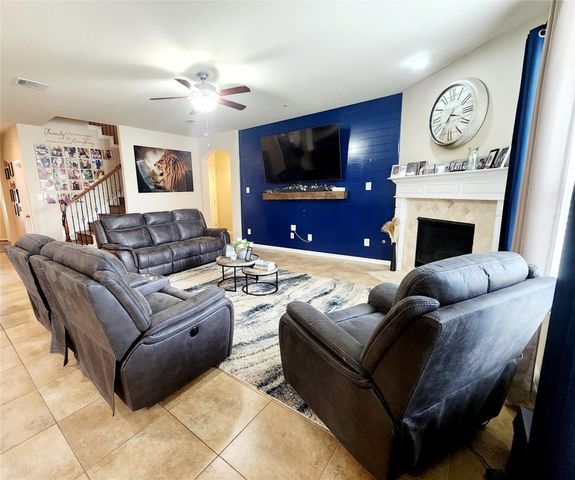 14718 Julie Meadows Lane, Humble, TX 77396