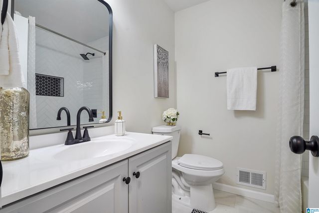 3256 CHURCHVIEW WAY, Hueytown, AL 35023