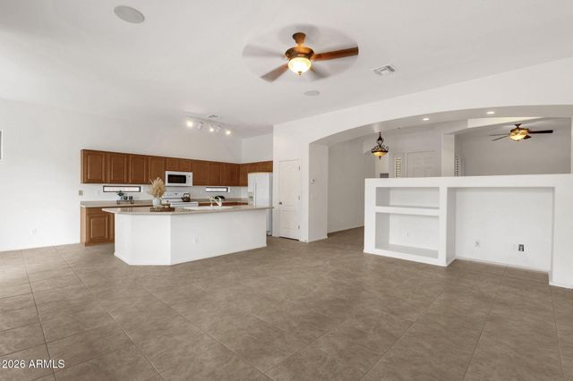4278 E LANTERN Place, Gilbert, AZ 85297