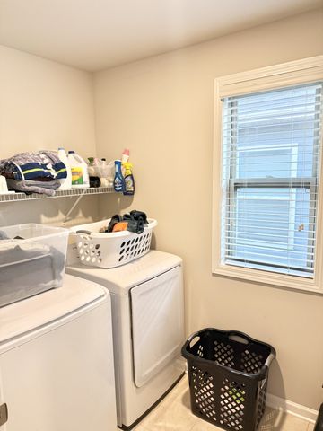 215 Manor Row, Pleasant View, TN 37146