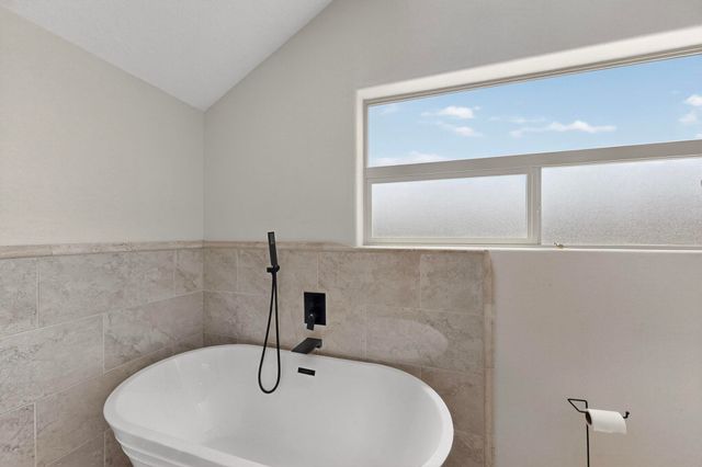 12001 HIGHWAY 14, Cedar Crest, NM 87008