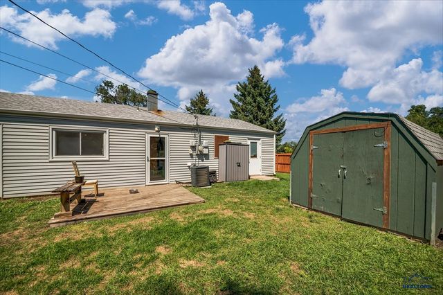2402 WILLOW AVE, Rapid City, SD 57701