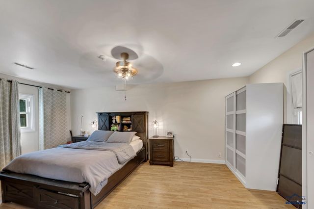 2402 WILLOW AVE, Rapid City, SD 57701