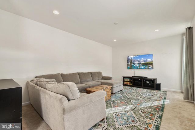 5 DORIA HILL DR, Stafford, VA 22554