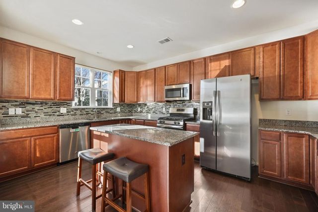 5 DORIA HILL DR, Stafford, VA 22554