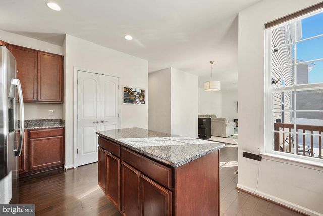 5 DORIA HILL DR, Stafford, VA 22554