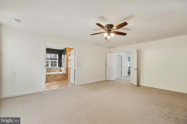 5 DORIA HILL DR, Stafford, VA 22554