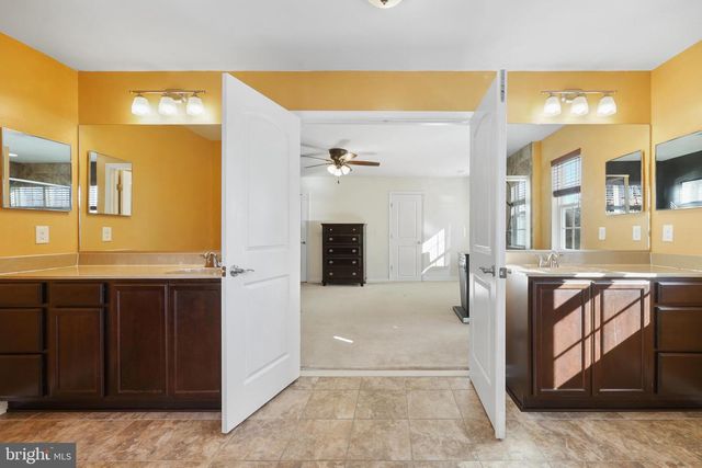 5 DORIA HILL DR, Stafford, VA 22554