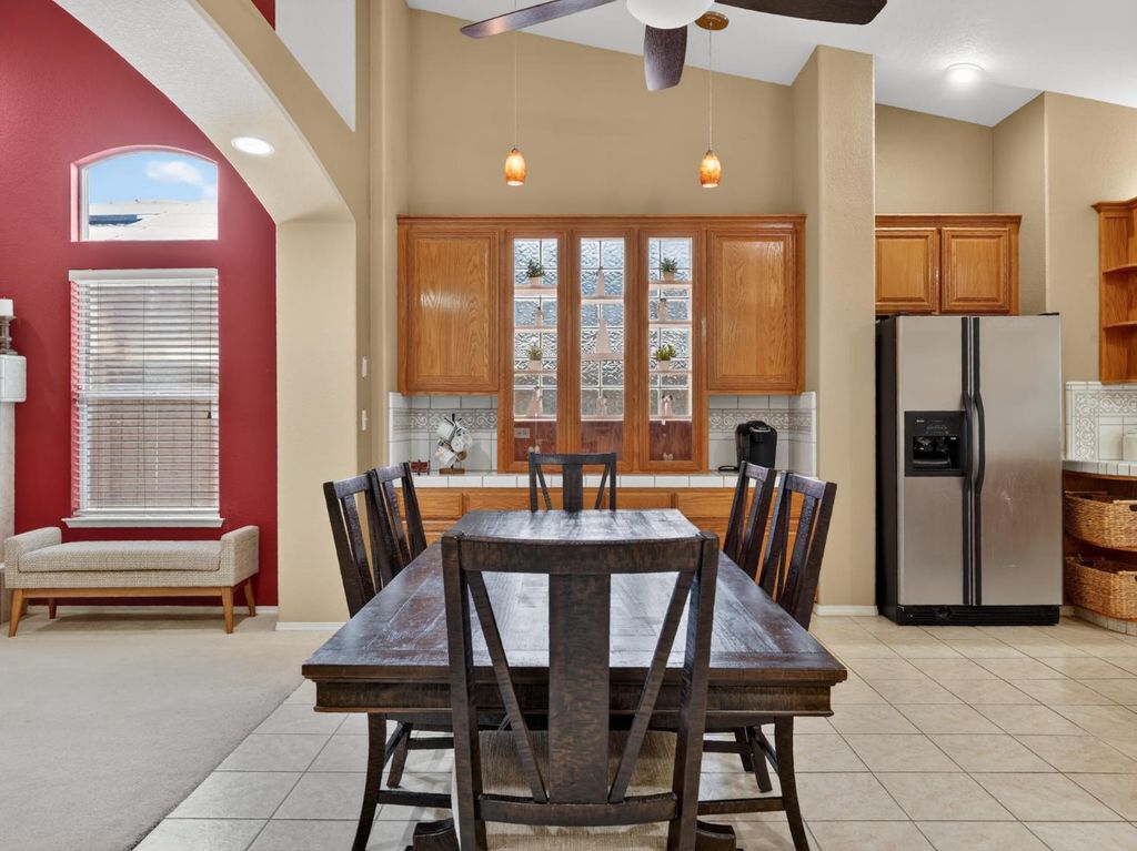Image 12 of property listing at 3505 Doubletree Way, Madera, CA 93637