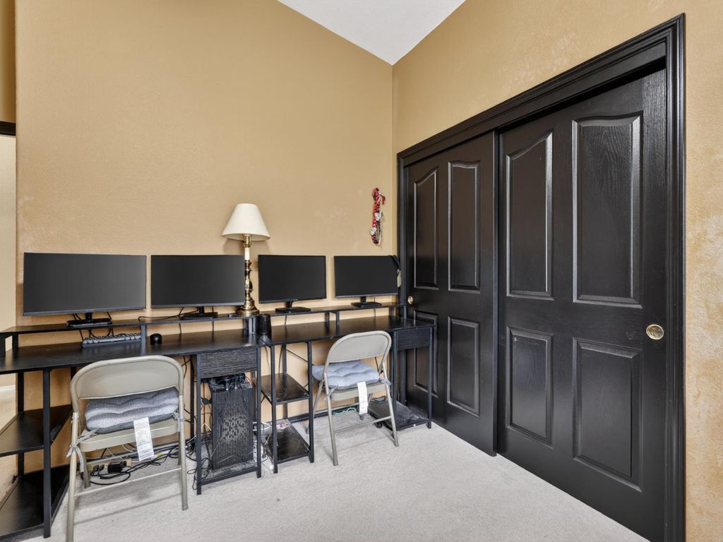 Image 30 of property listing at 3505 Doubletree Way, Madera, CA 93637