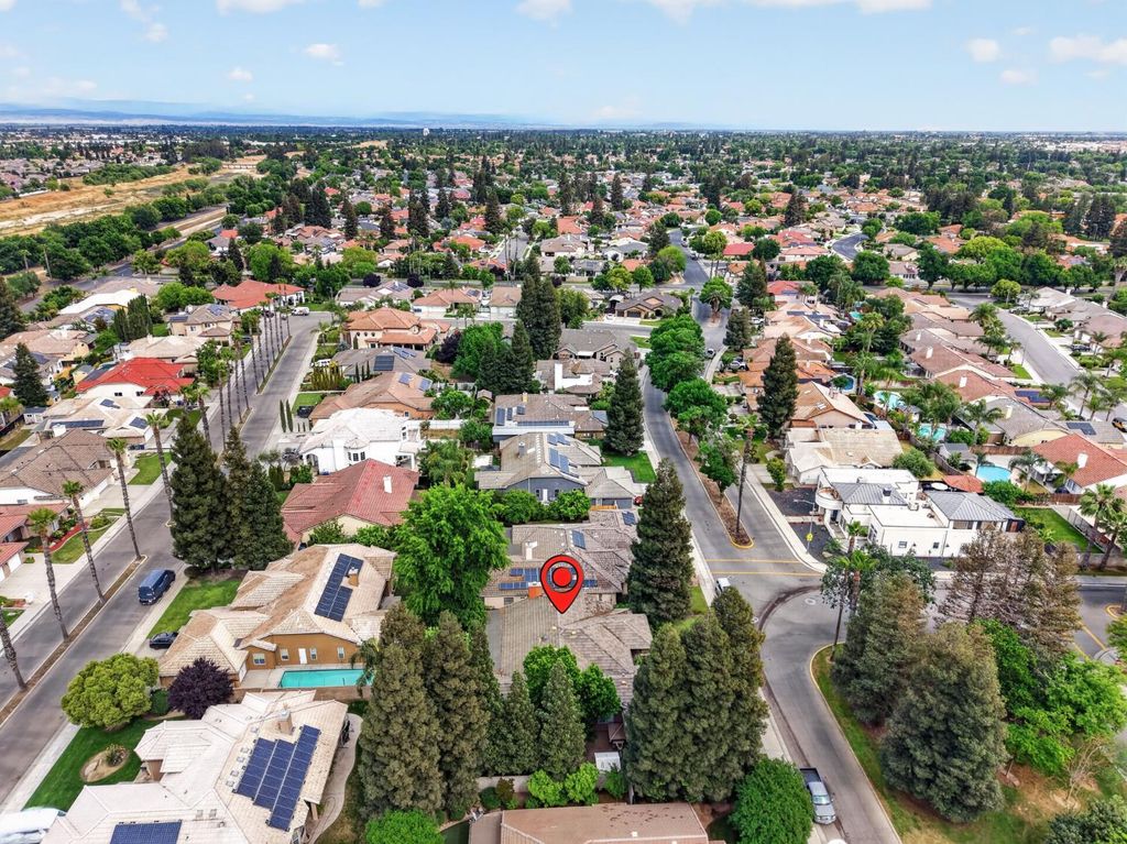 Image 42 of property listing at 3505 Doubletree Way, Madera, CA 93637
