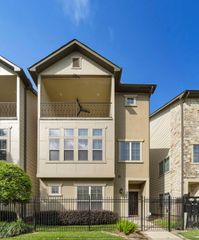 2924 Leeland Street, Houston, TX 77003