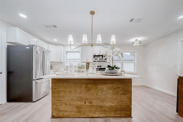 2607 Moss Hill Drive, Houston, TX 77080