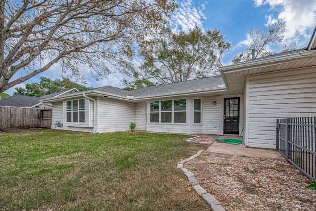 2607 Moss Hill Drive, Houston, TX 77080