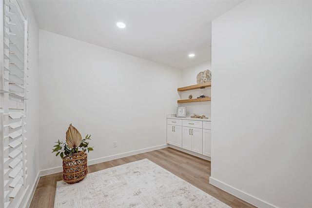 2607 Moss Hill Drive, Houston, TX 77080