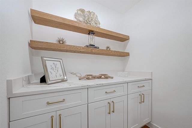 2607 Moss Hill Drive, Houston, TX 77080