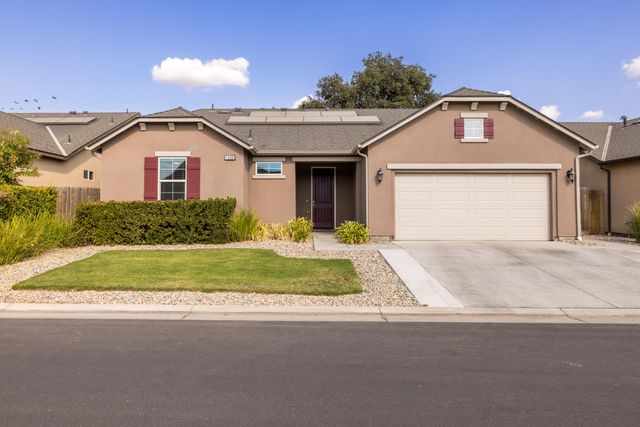 1599 Softwind Dr. Drive, Tulare, CA 93274