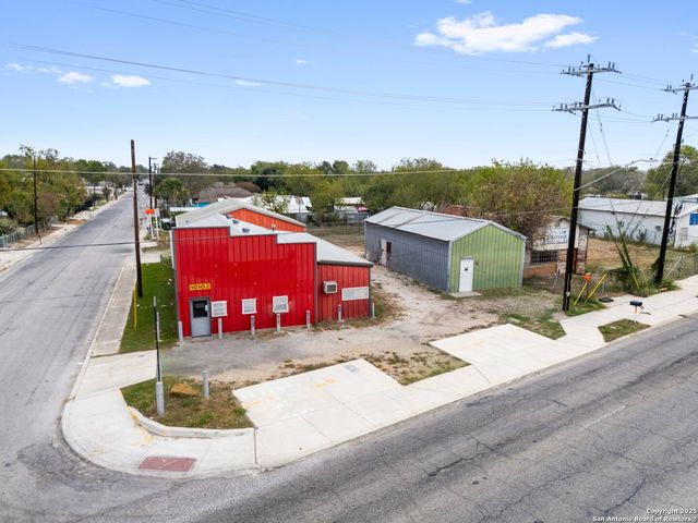 10102 Roosevelt, San Antonio, TX 78214