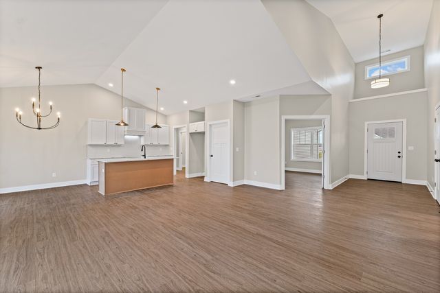 1909 S Stone Creek Boulevard, Urbana, IL 61802