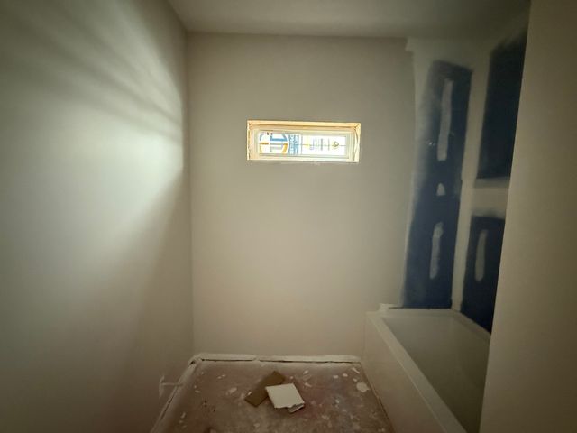 1909 S Stone Creek Boulevard, Urbana, IL 61802