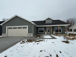 1909 S Stone Creek Boulevard, Urbana, IL 61802