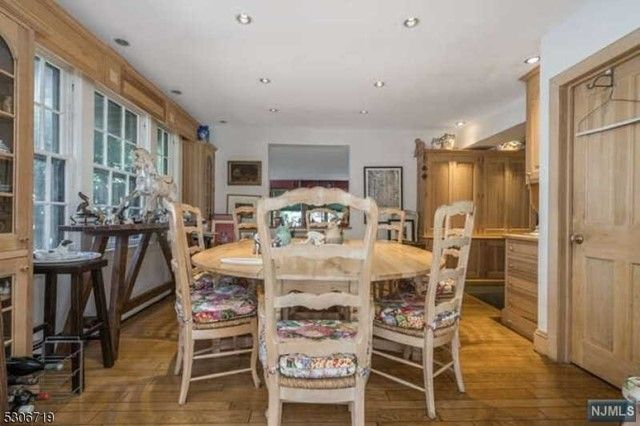 299 Whitford Avenue, Nutley, NJ 07110