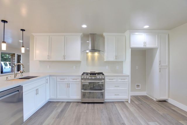 1040 Franklin Ave, Yuba City, CA 95991