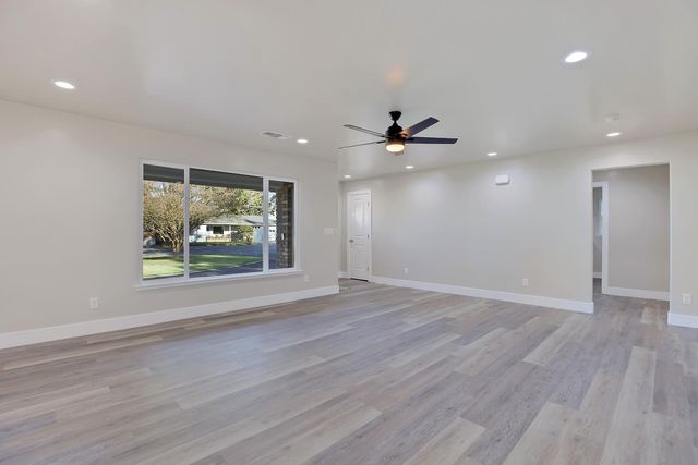 1040 Franklin Ave, Yuba City, CA 95991