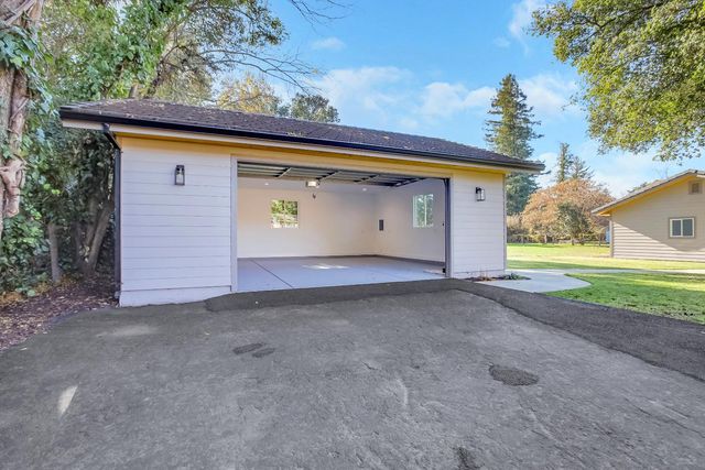 1040 Franklin Ave, Yuba City, CA 95991