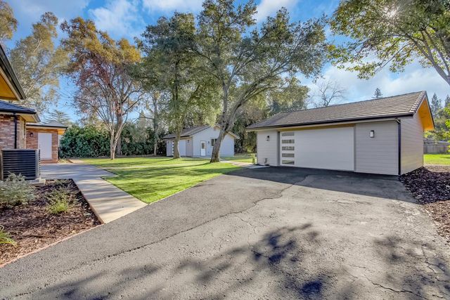 1040 Franklin Ave, Yuba City, CA 95991