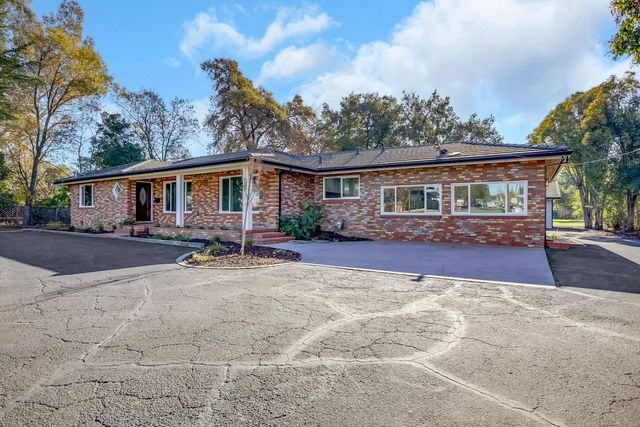 1040 Franklin Ave, Yuba City, CA 95991