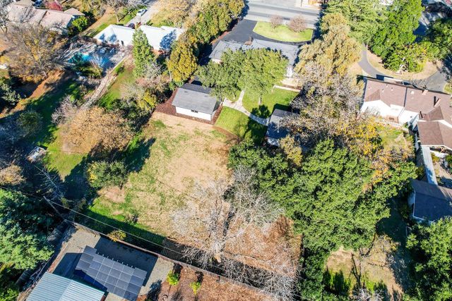 1040 Franklin Ave, Yuba City, CA 95991