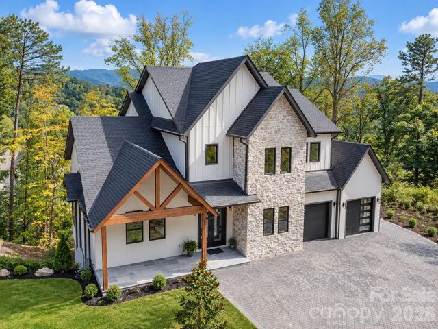 77 Camsyn Drive, Weaverville, NC 28787