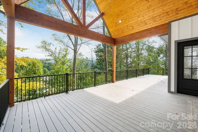 77 Camsyn Drive, Weaverville, NC 28787