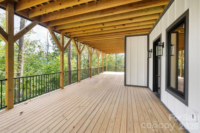 77 Camsyn Drive, Weaverville, NC 28787