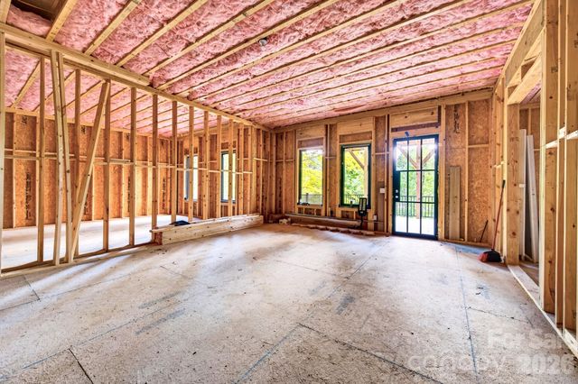 77 Camsyn Drive, Weaverville, NC 28787