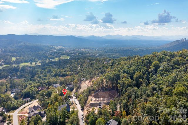 77 Camsyn Drive, Weaverville, NC 28787