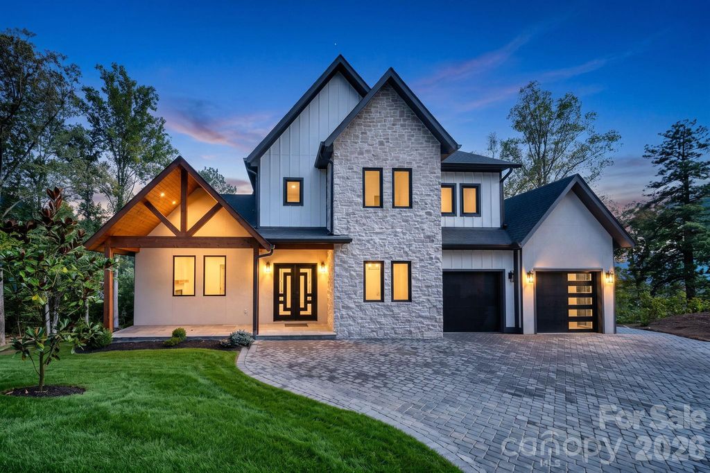 77 Camsyn Drive, Weaverville, NC 28787