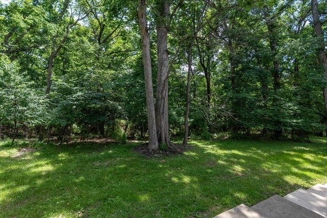 2708 BLUFF CREEK DR, Columbia, MO 65201