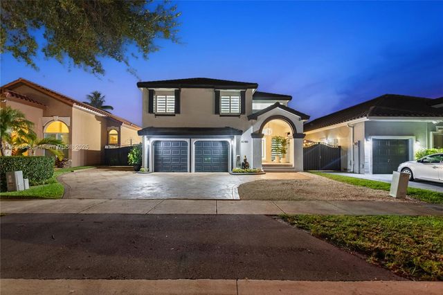 8740 NW 153rd Ter, Miami Lakes, FL 33018