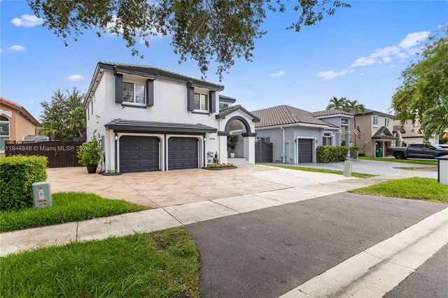 8740 NW 153rd Ter, Miami Lakes, FL 33018