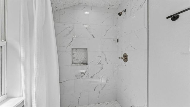 541 W PARK STREET, Lakeland, FL 33803